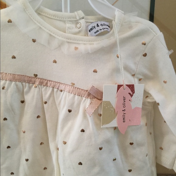 Toddler girls size 6/9 months 2piece outfit - Picture 2 of 6